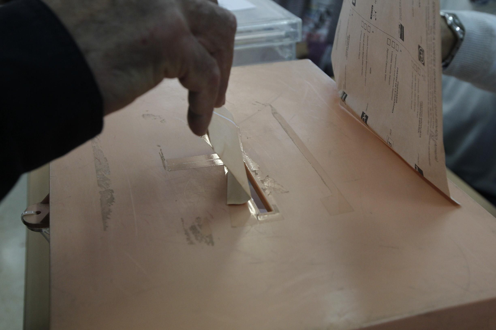 Fotogalería votaciones Elecciones Generales 2019. Almería