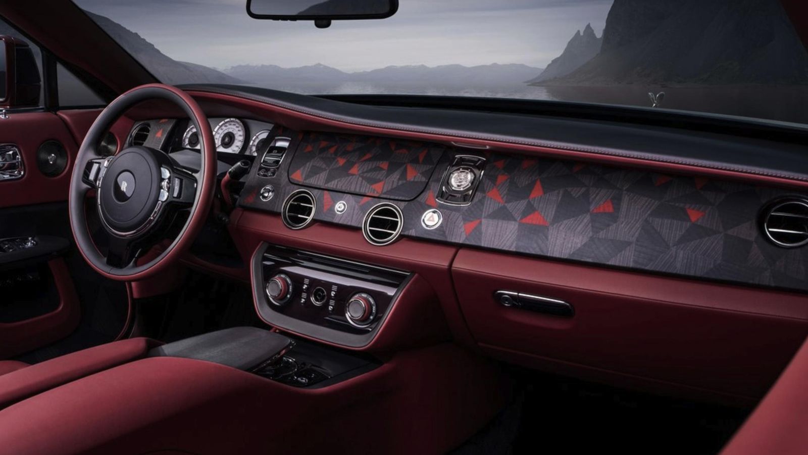 Todas los elementos de madera del Droptail han sido trabajados manualmente.