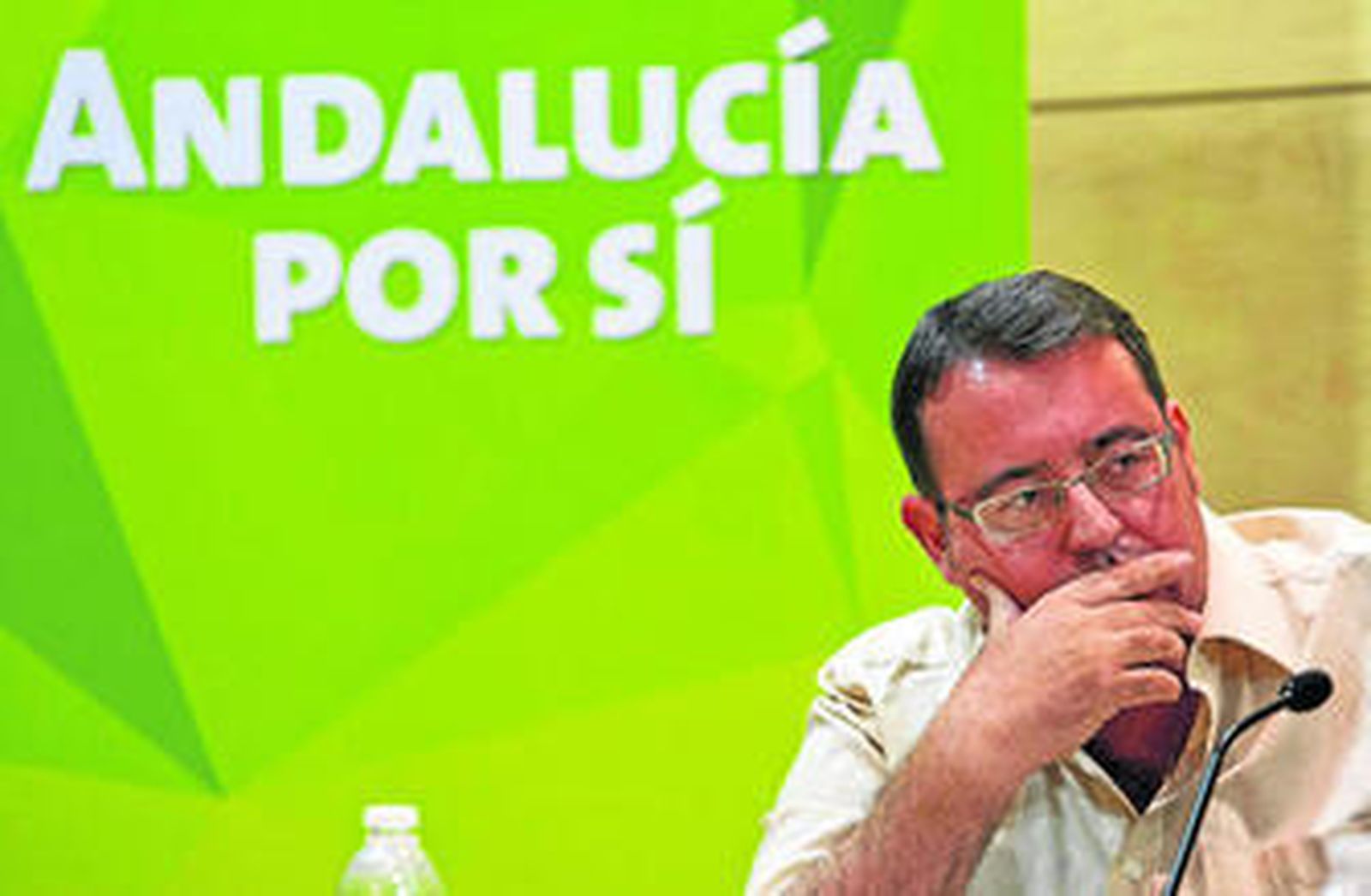 Lolo Picardo, en el acto en el que 'Andalucía por sí' explica las razones de su iniciativa.