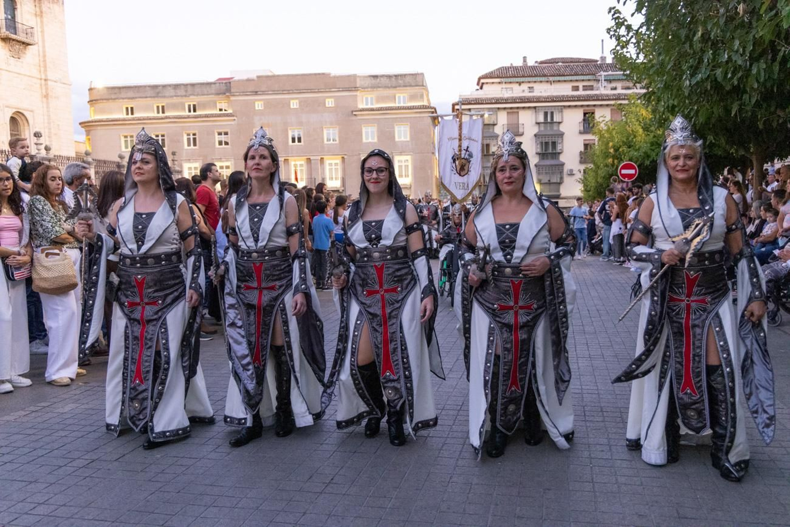 Pregón de David Uclés y cabalgata por la Feria de San Lucas
