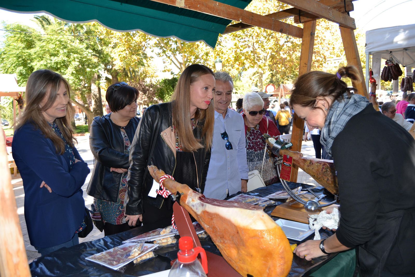 La XI Feria del Jamón de Campillos, en imágenes