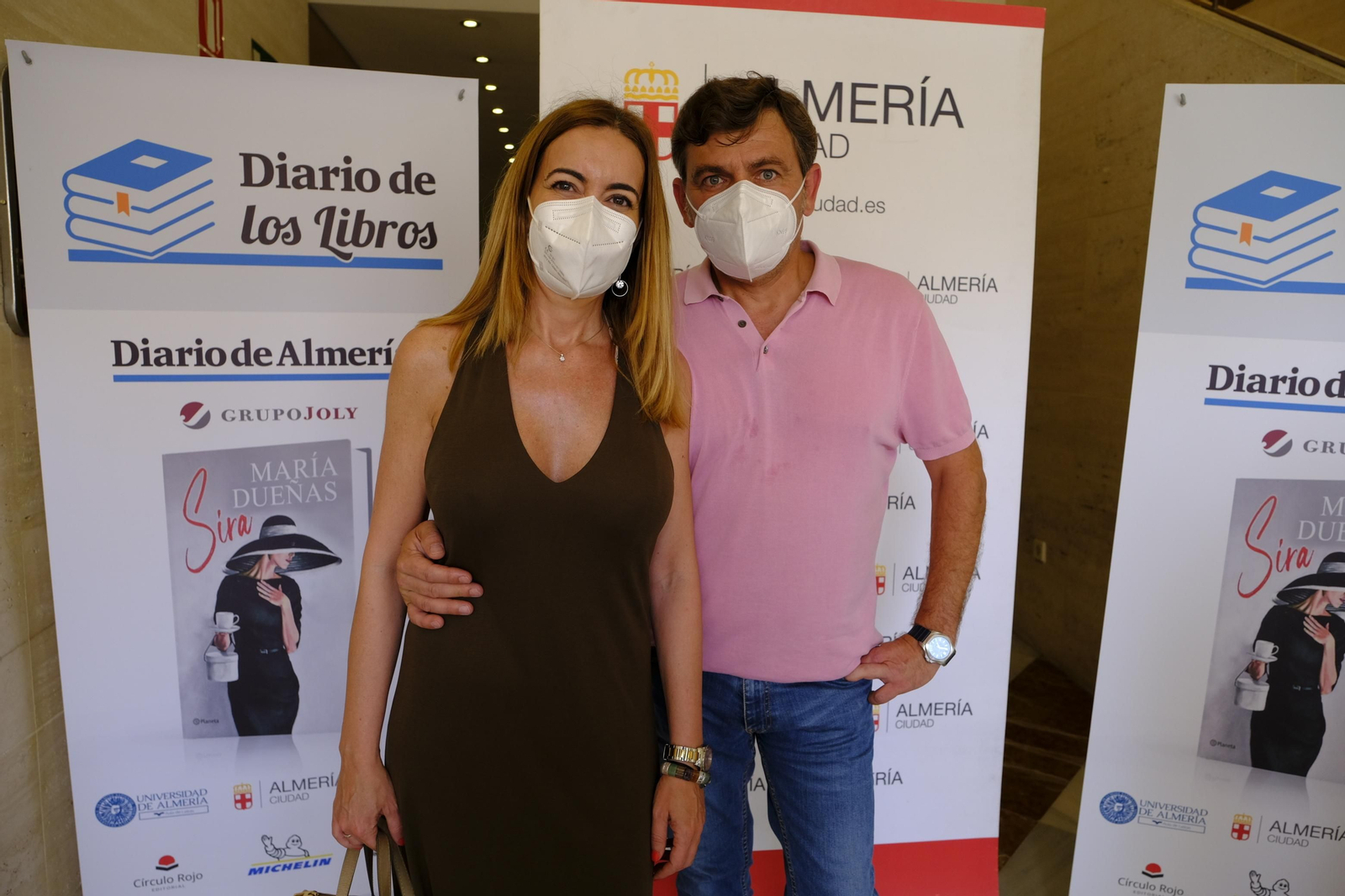 Fotogalería del Diario de los Libros, con María Dueñas. Almería