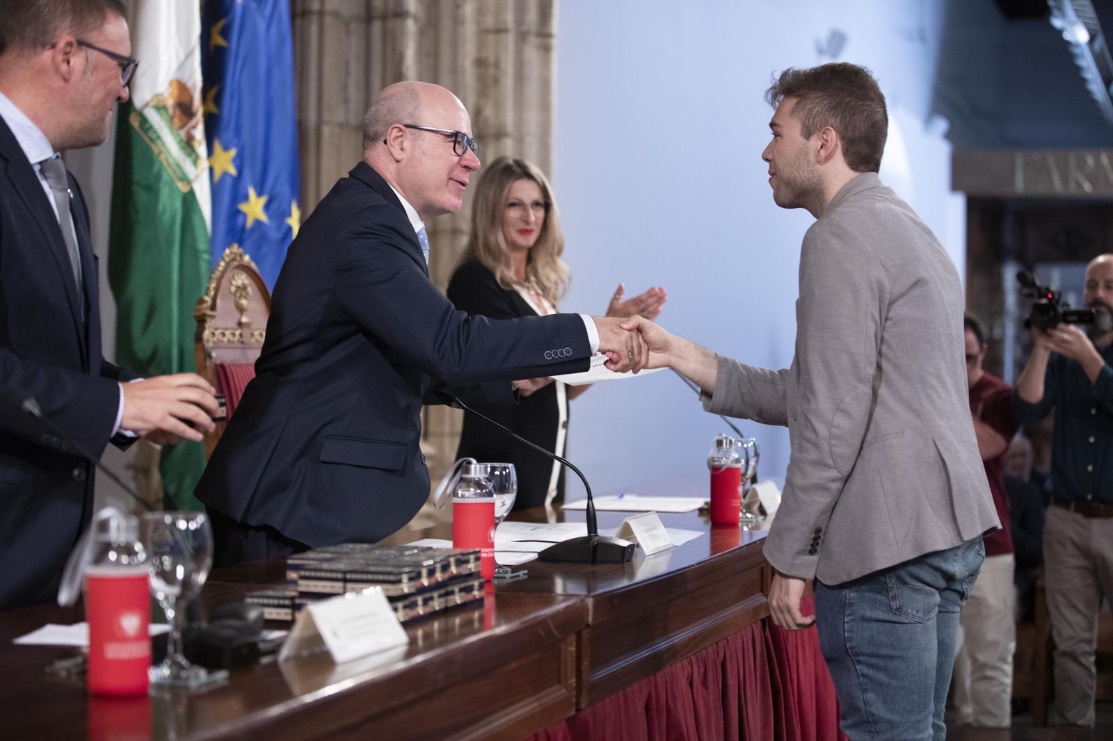 Acto de Reconocimiento a la Excelencia en el Rendimiento Académico para estudiantes de la  Universidad de Granada, en imágenes