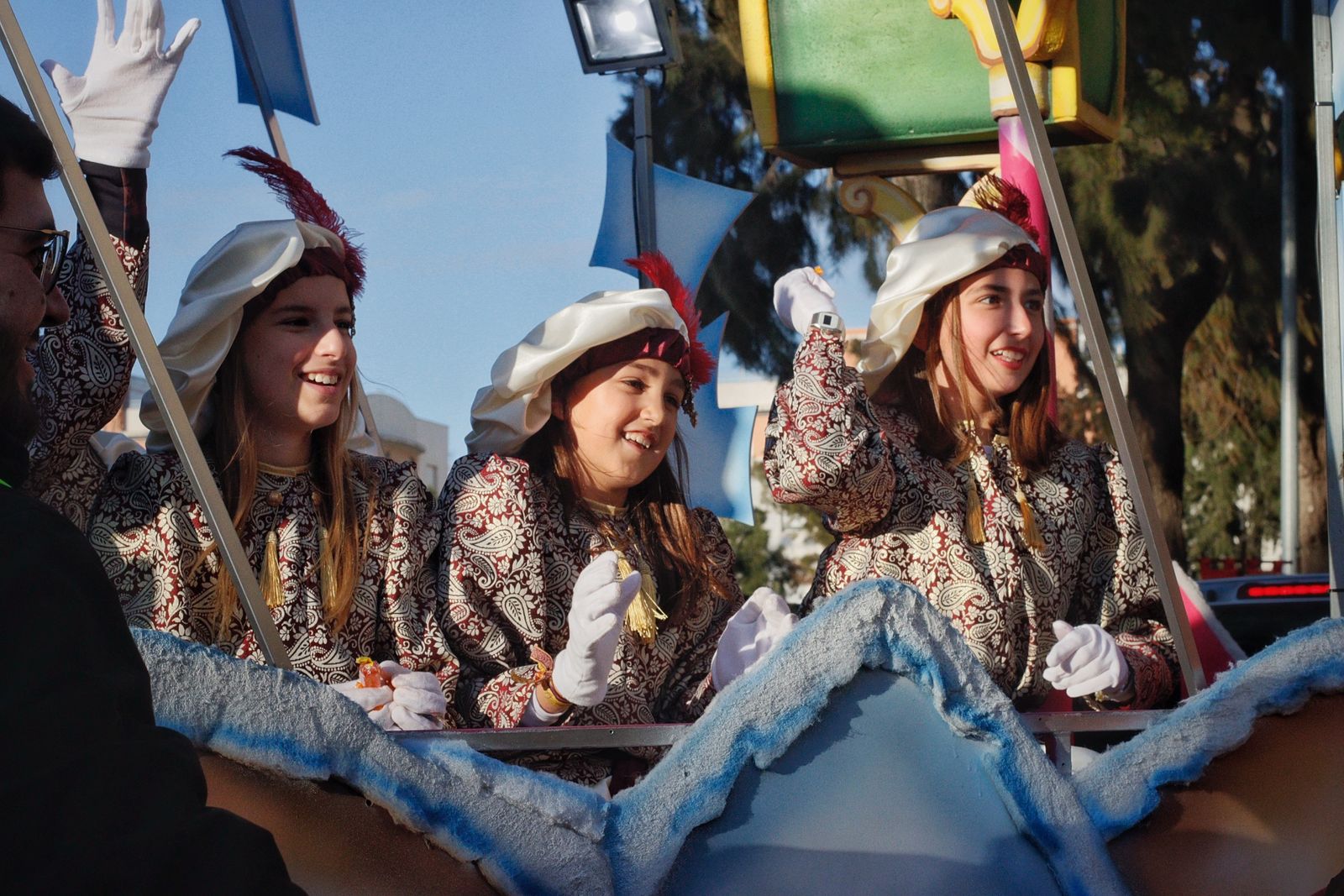Las imágenes de la Cabalgata de Reyes Magos de Chiclana 2026