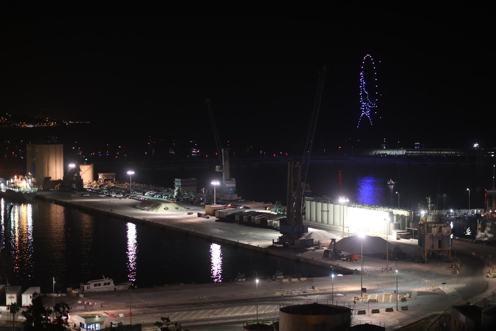 Málaga inaugura su Feria de agosto con el espectáculo de fuegos artificiales