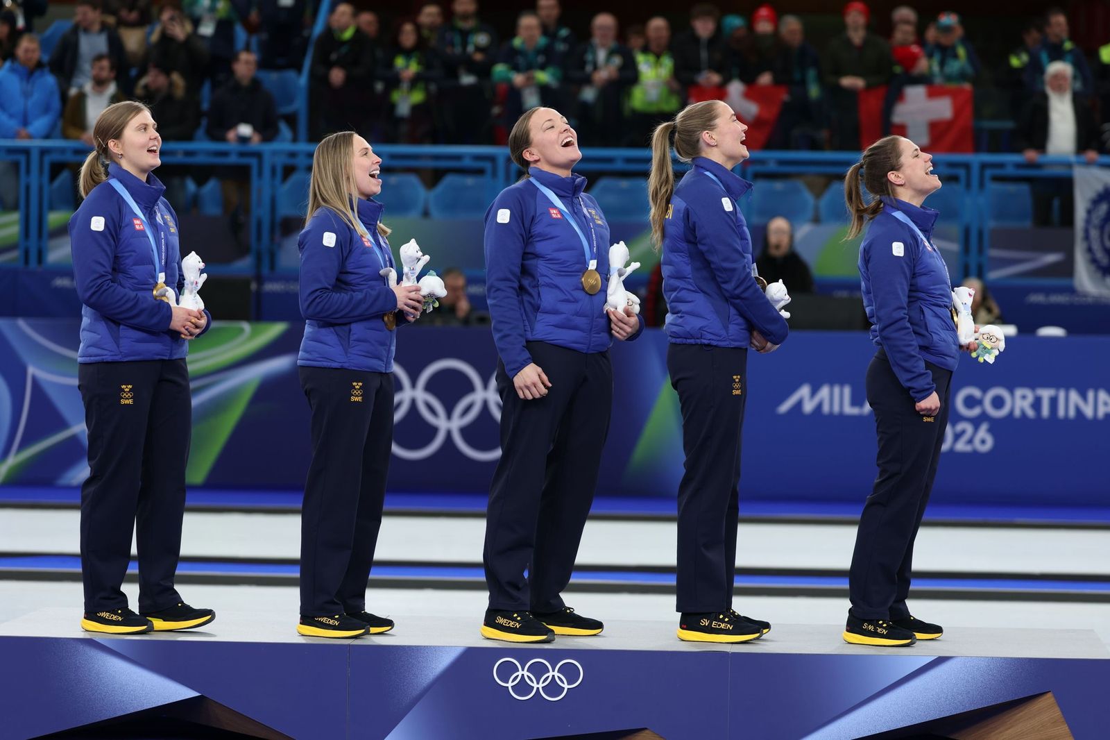 Las mejores fotos de los Juegos Olímpicos de invierno Milán Cortina d'Ampezzo 2026 | Ceremonia de clausura y jornada 17 y última