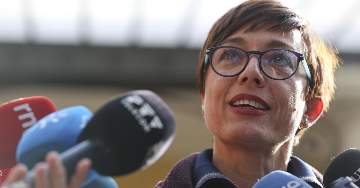 María Gámez, ex directora de la Guardia Civil, investigada por espionaje a independentistas catalanes