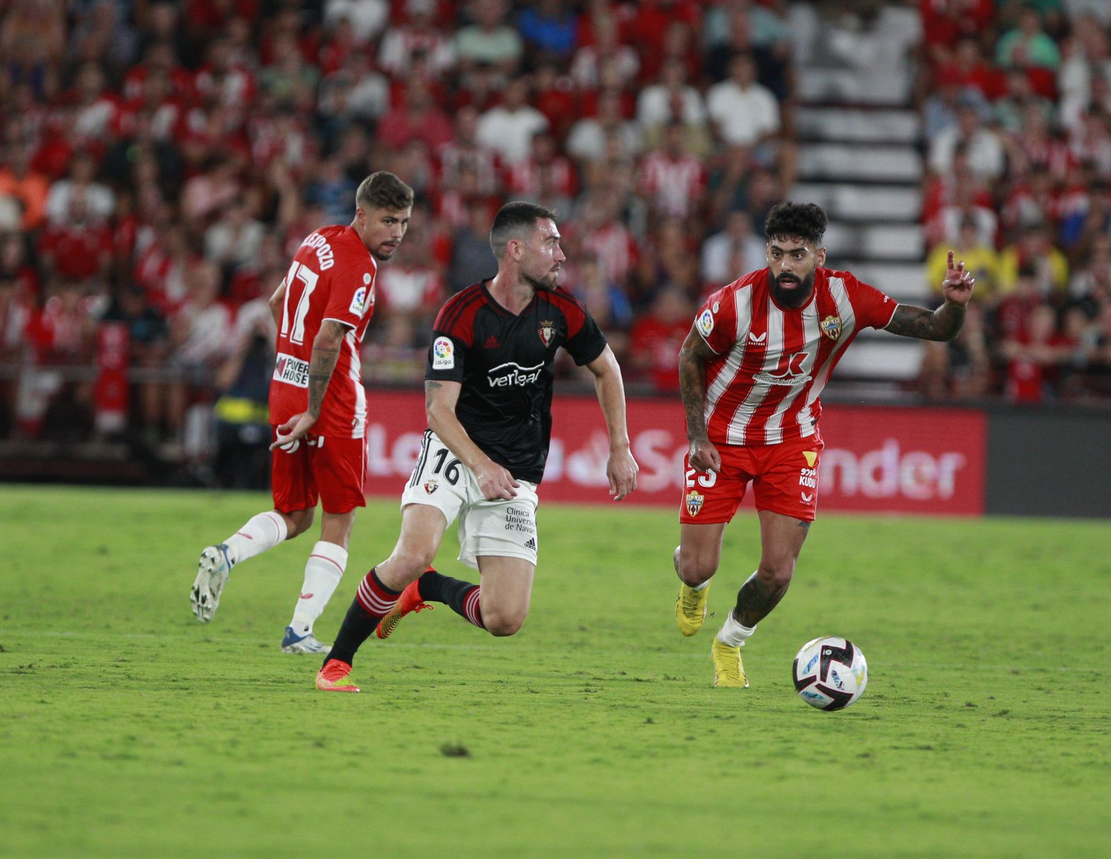 Imágenes del partido U.D. Almería-C.A. Osasuna