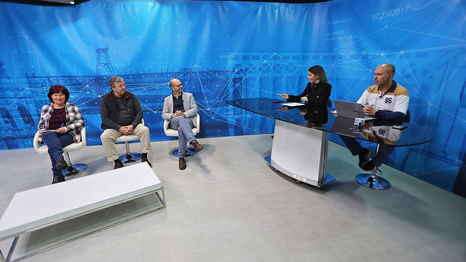 Grabación del primer programa del Aula de la Experiencia en Teleonuba