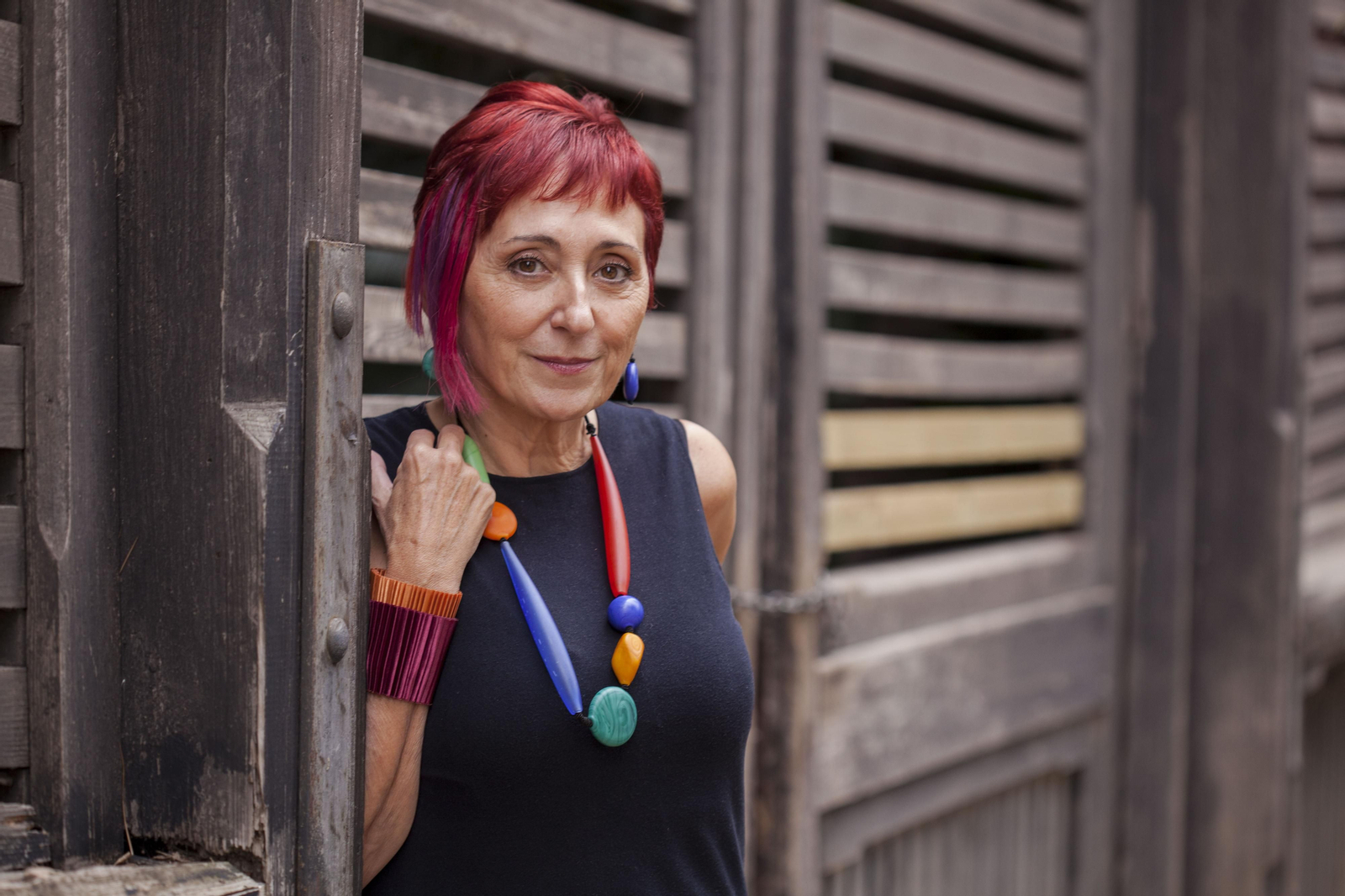 La escritora Elia Barceló, que hoy estará en la Feria del Libro de Cádiz.