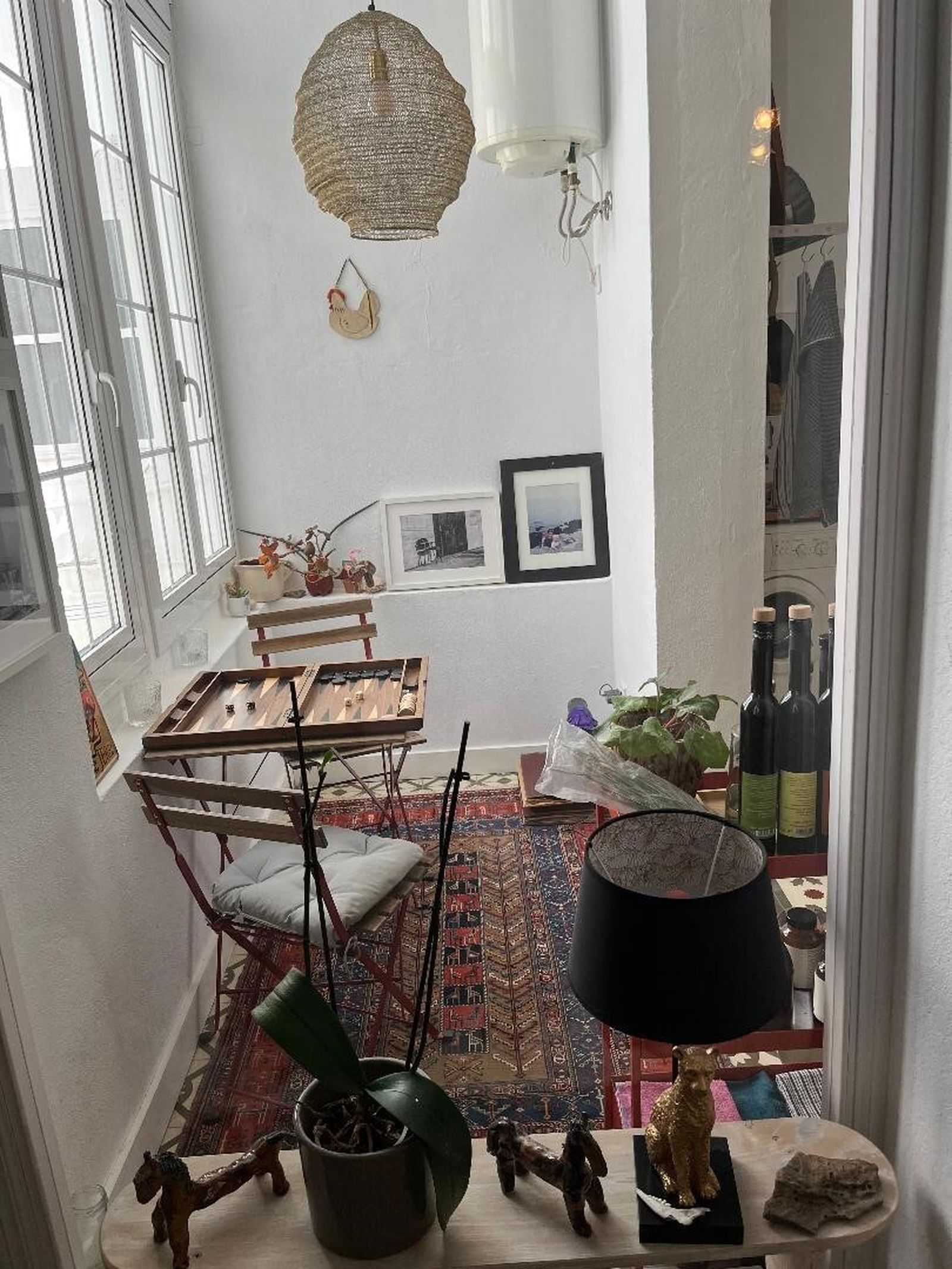 Imágenes de la casa de una artista en el casco antiguo de Medina Sidonia