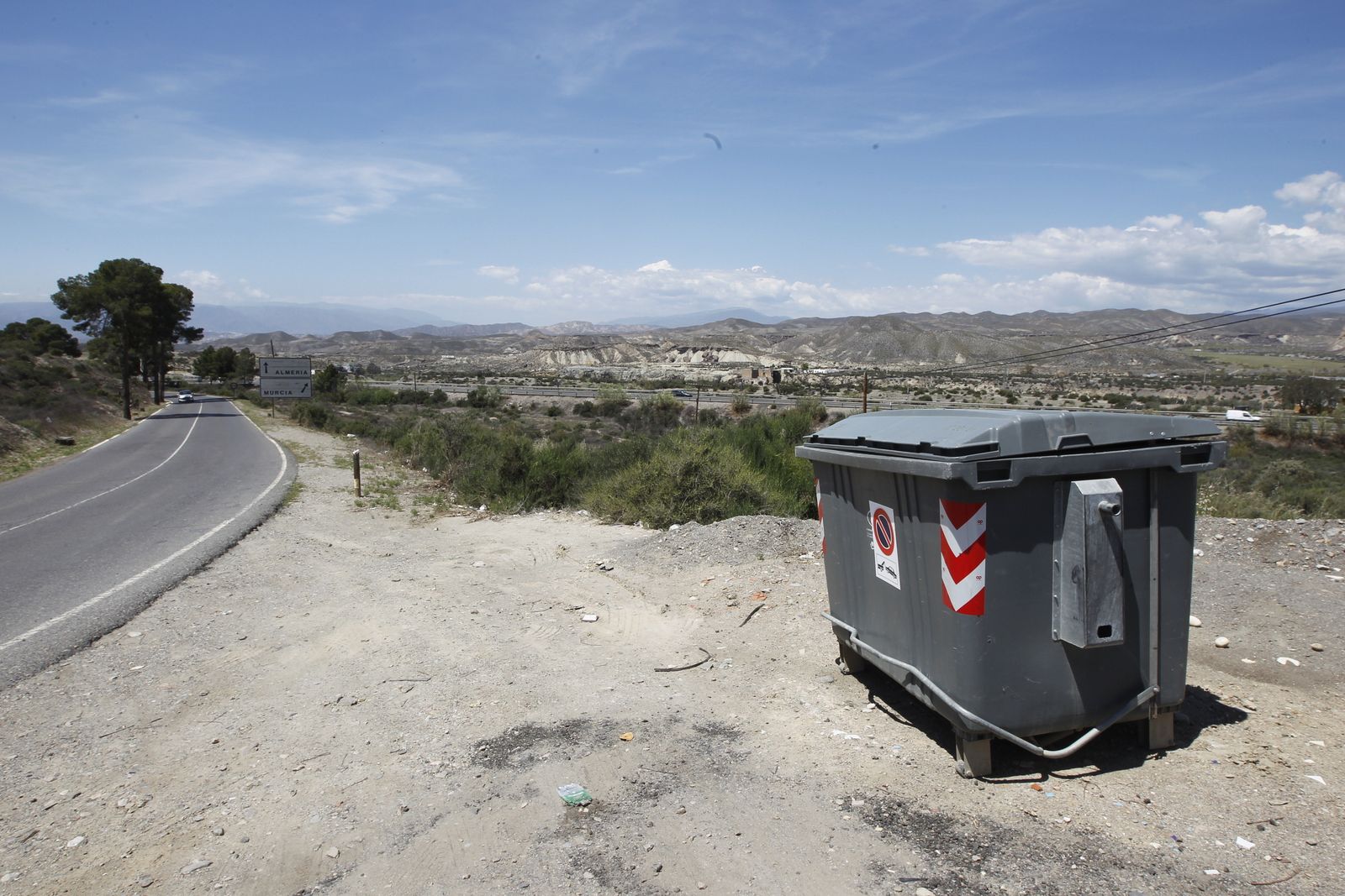 Fotogalería basura en el Desierto de Tabernas