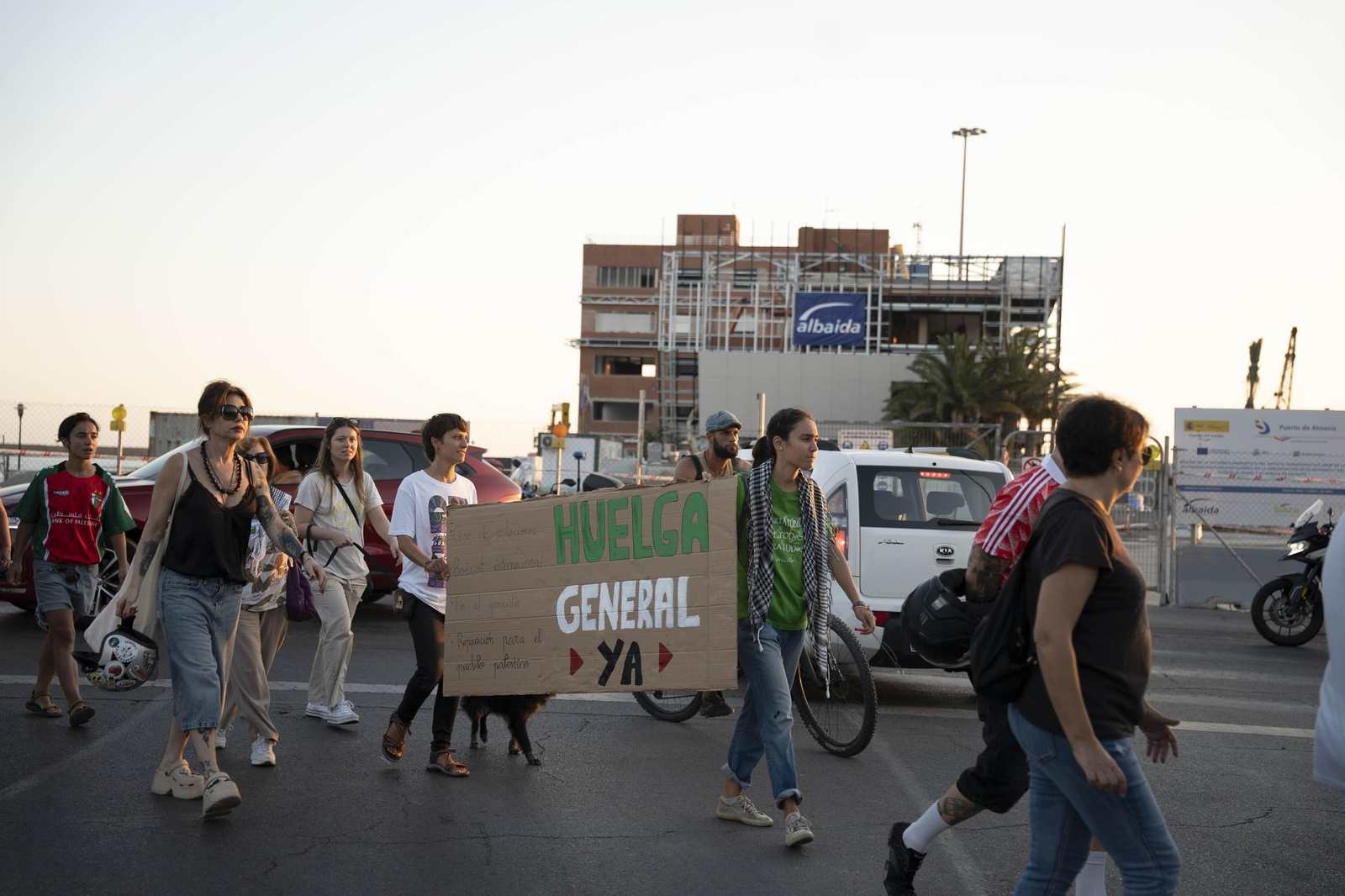Manifestación convocada por la Plataforma Almería por Palestina