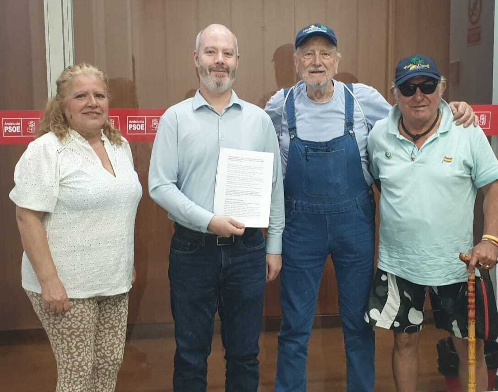 Reunión del PSOE con la marea de pensionistas