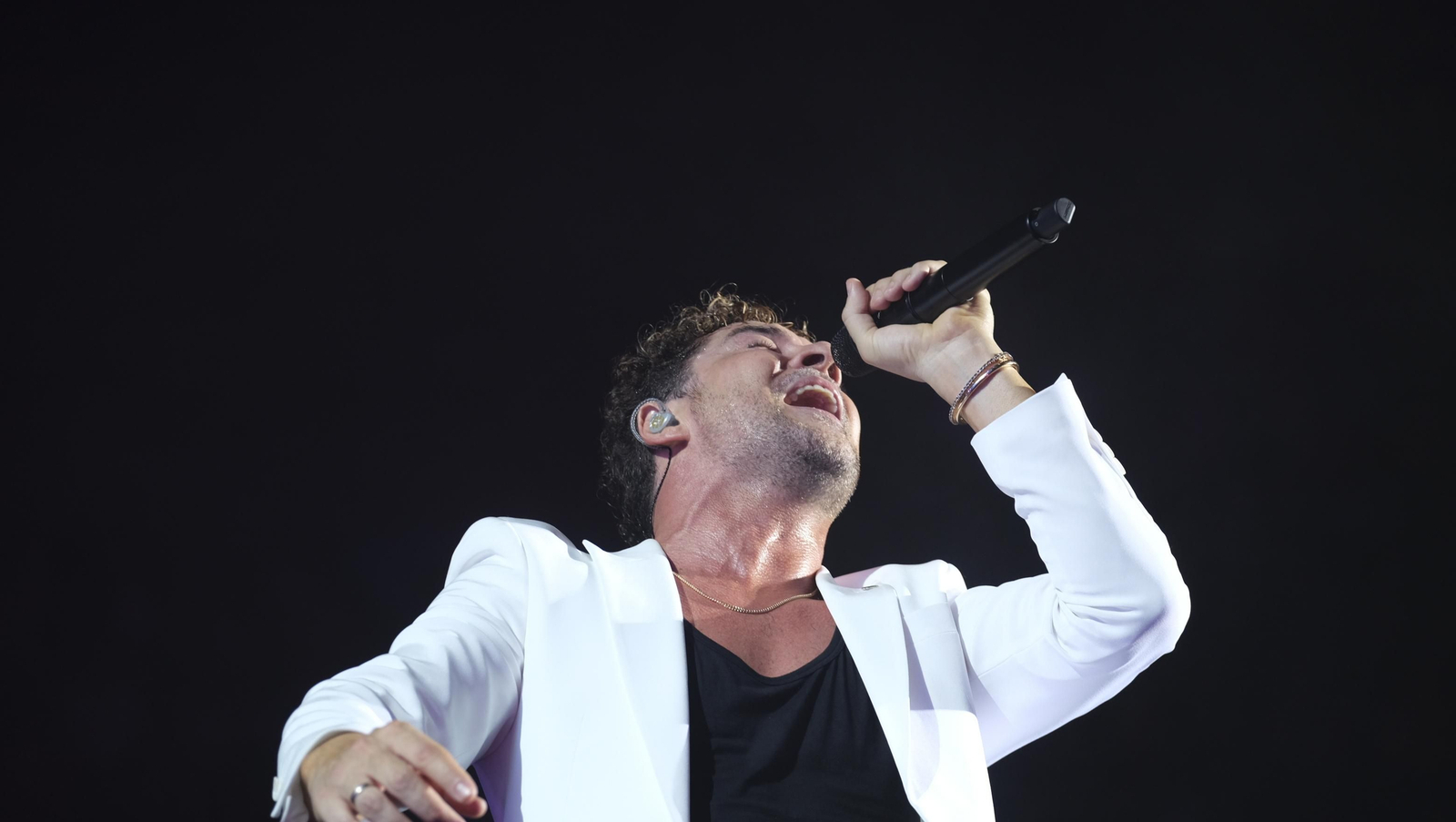 David Bisbal arrasa en su concierto de Roquetas de Mar