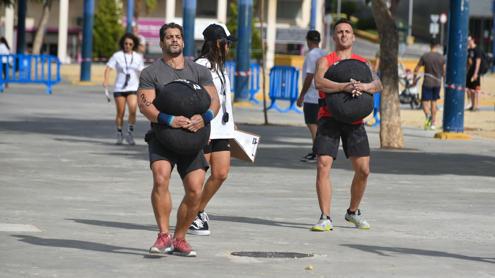 Las fotos de la primera jornada del  campeonato nacional Iron Team Series de Crossfit en Algeciras