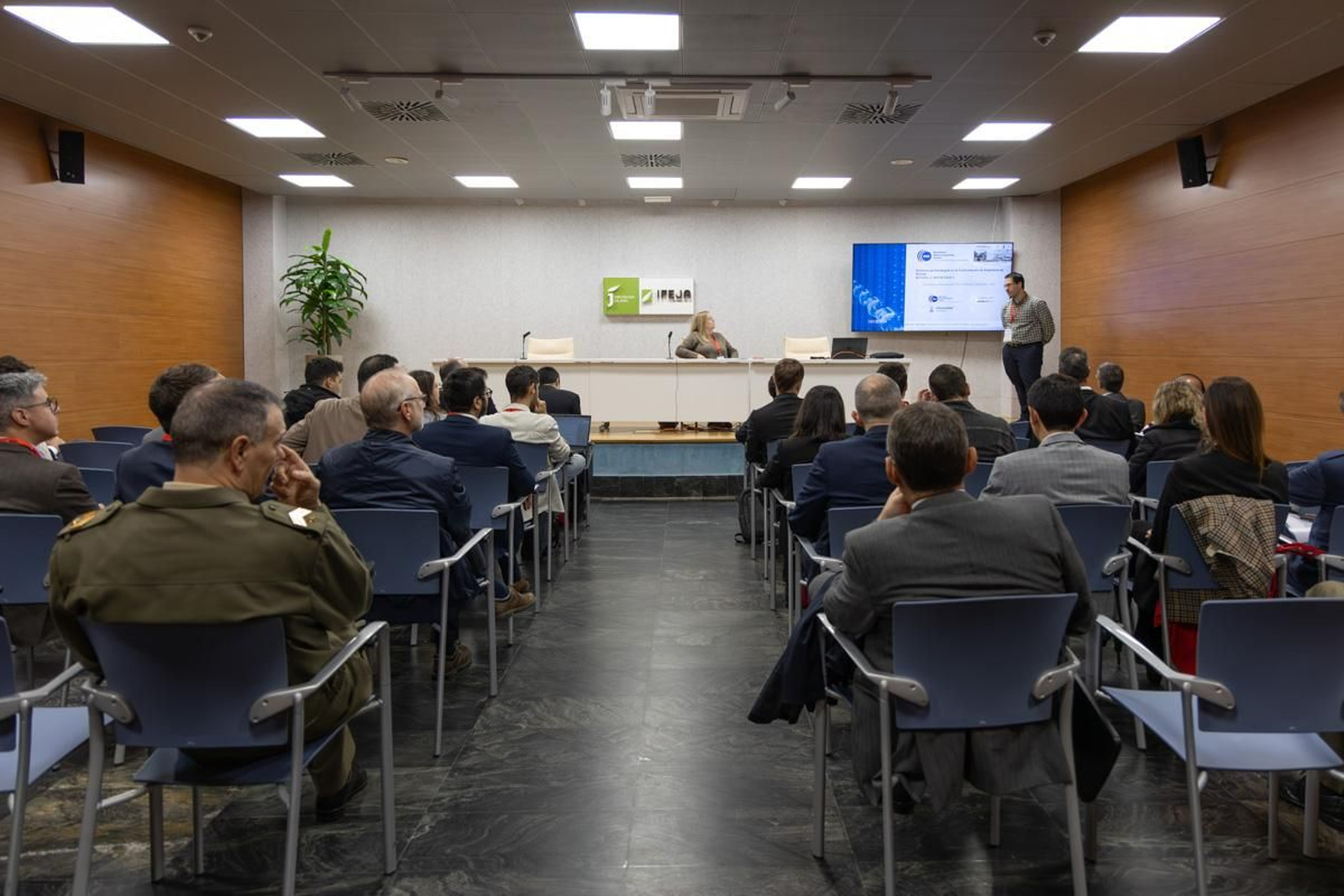 XI Congreso Nacional de I+D en Defensa y Seguridad