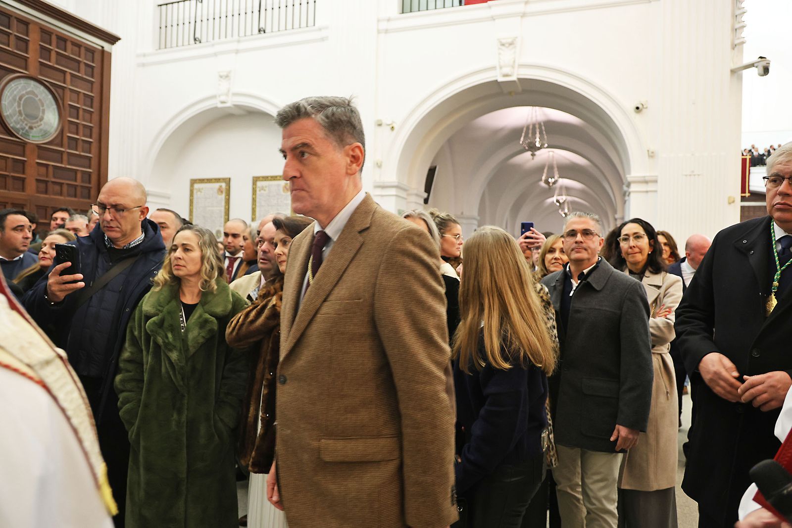 Sabatina y Bendición de nuevos atributos para la Virgen del Rocío