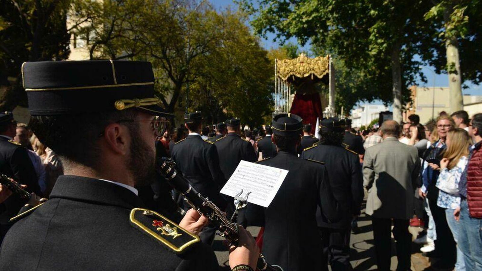 Banda de la Hermandad de La Milagrosa.