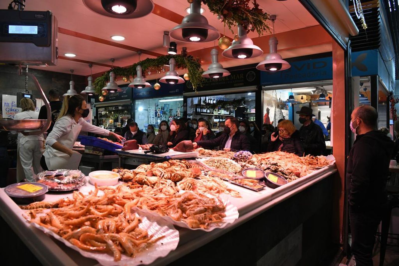 Así se prepara Granada para la cena de Nochebuena másespecial