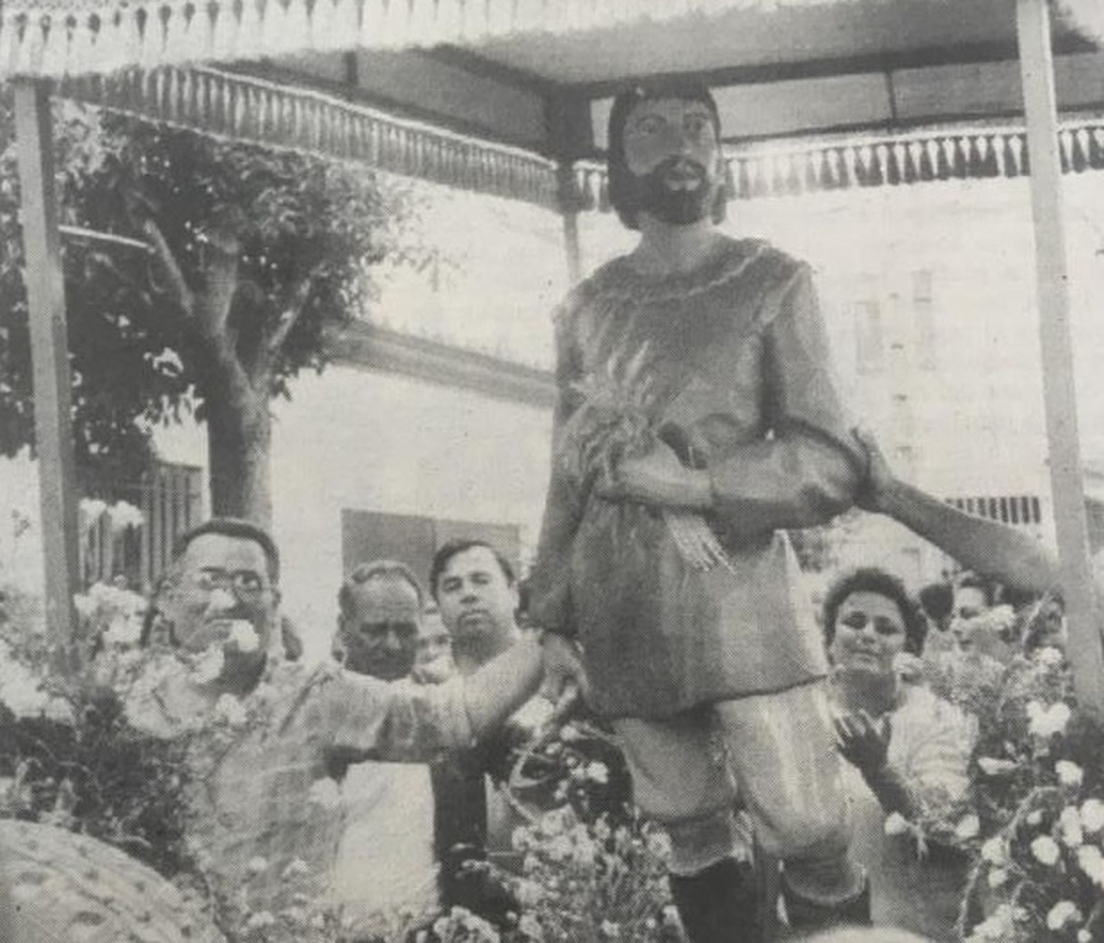 Procesión del Patrón ese mismo año tras su desaparición.