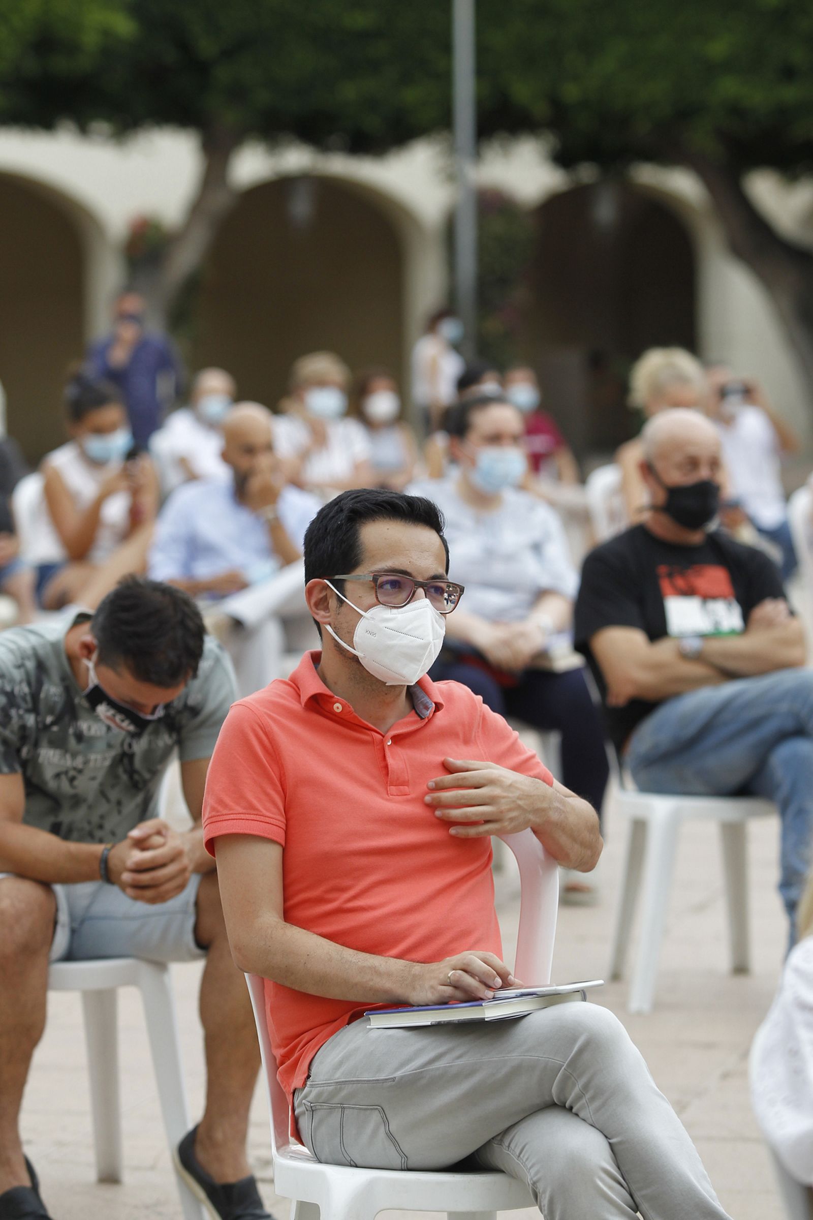 Fotogalería El Diario de los Libros, con el escritor Javier Sierra.