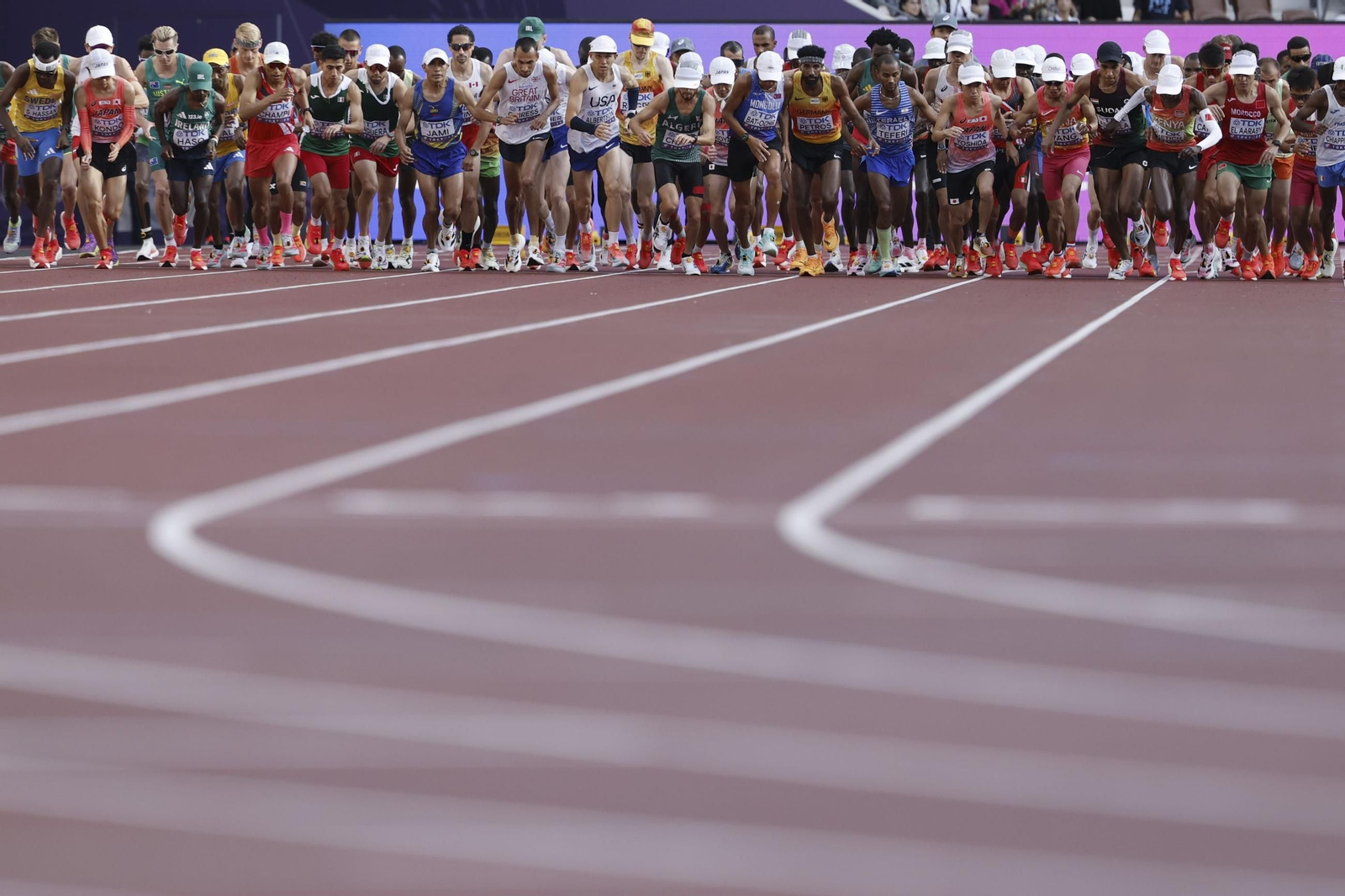 Las fotos del récord mundial de Duplantis y del resto de la jornada