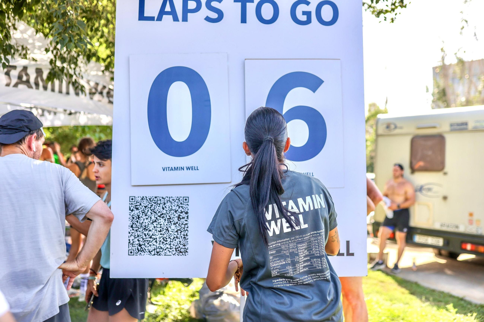 Encuéntrate corriendo por Granada junto al influencer Pitufollow y su 'Proyecto 50-50-50'