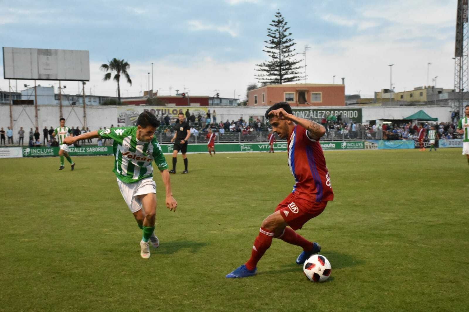 Partido Atlético Sanluqueño-Recreativo en imágenes
