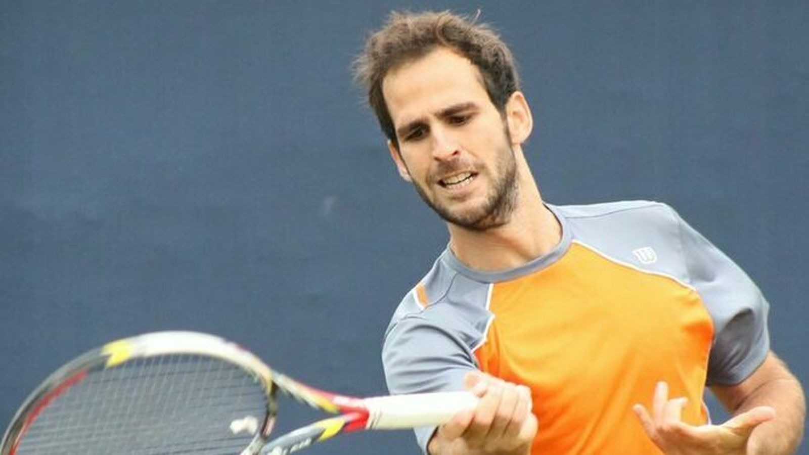 Adrián Menéndez, durante un partido.