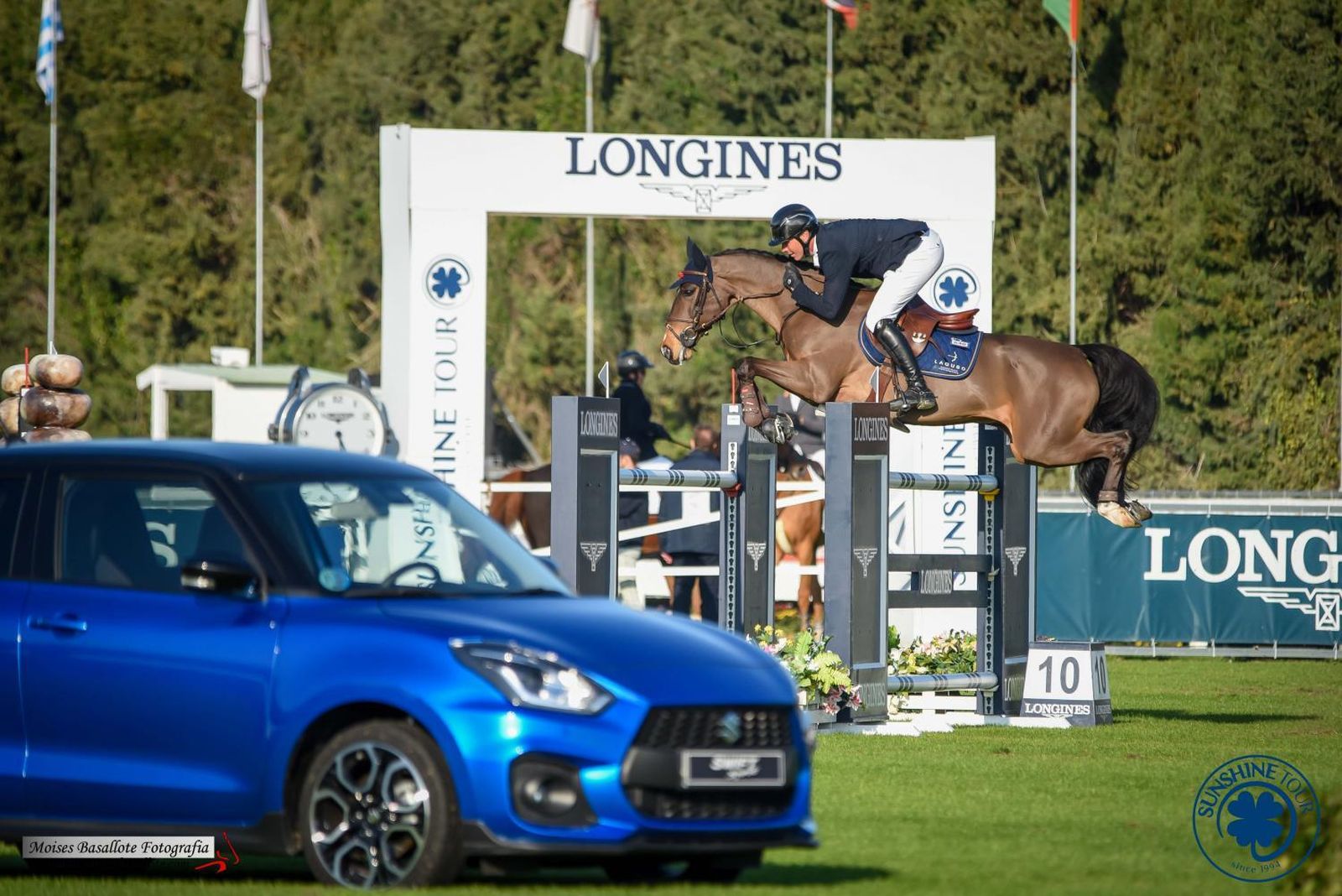 Estampas únicas Montenmedio, con los patrocinadores compartiendo pista con los participantes.