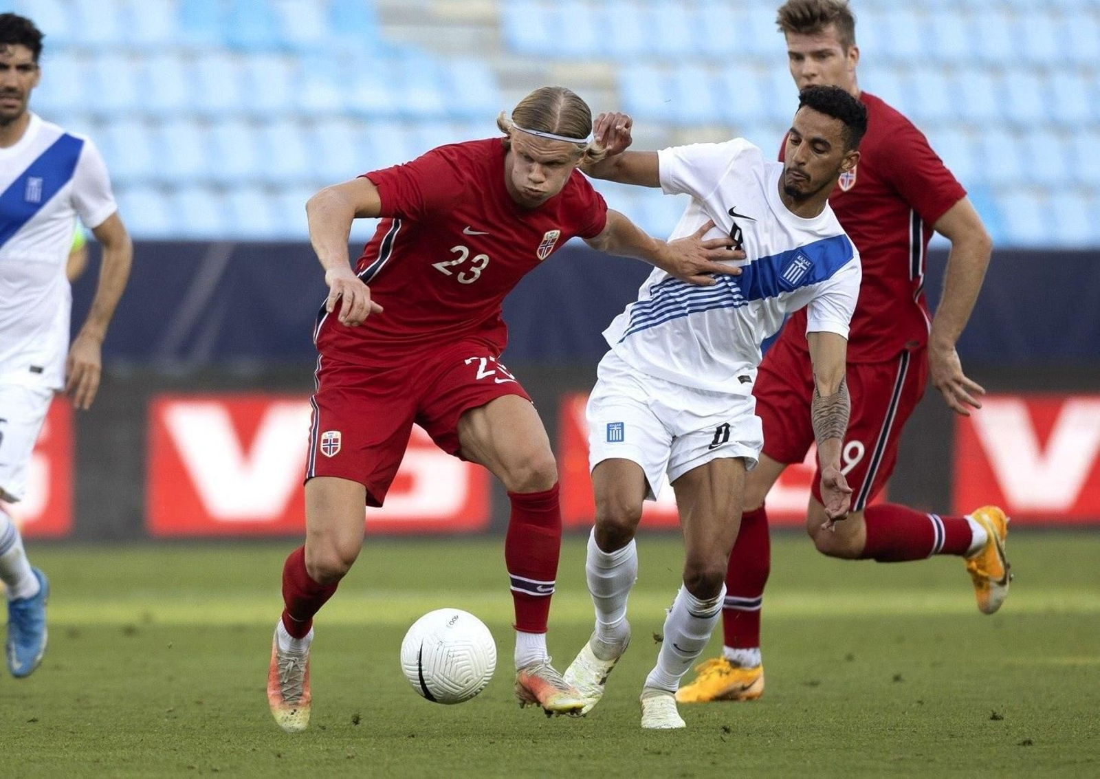 Las fotos del Noruega-Grecia en La Rosaleda