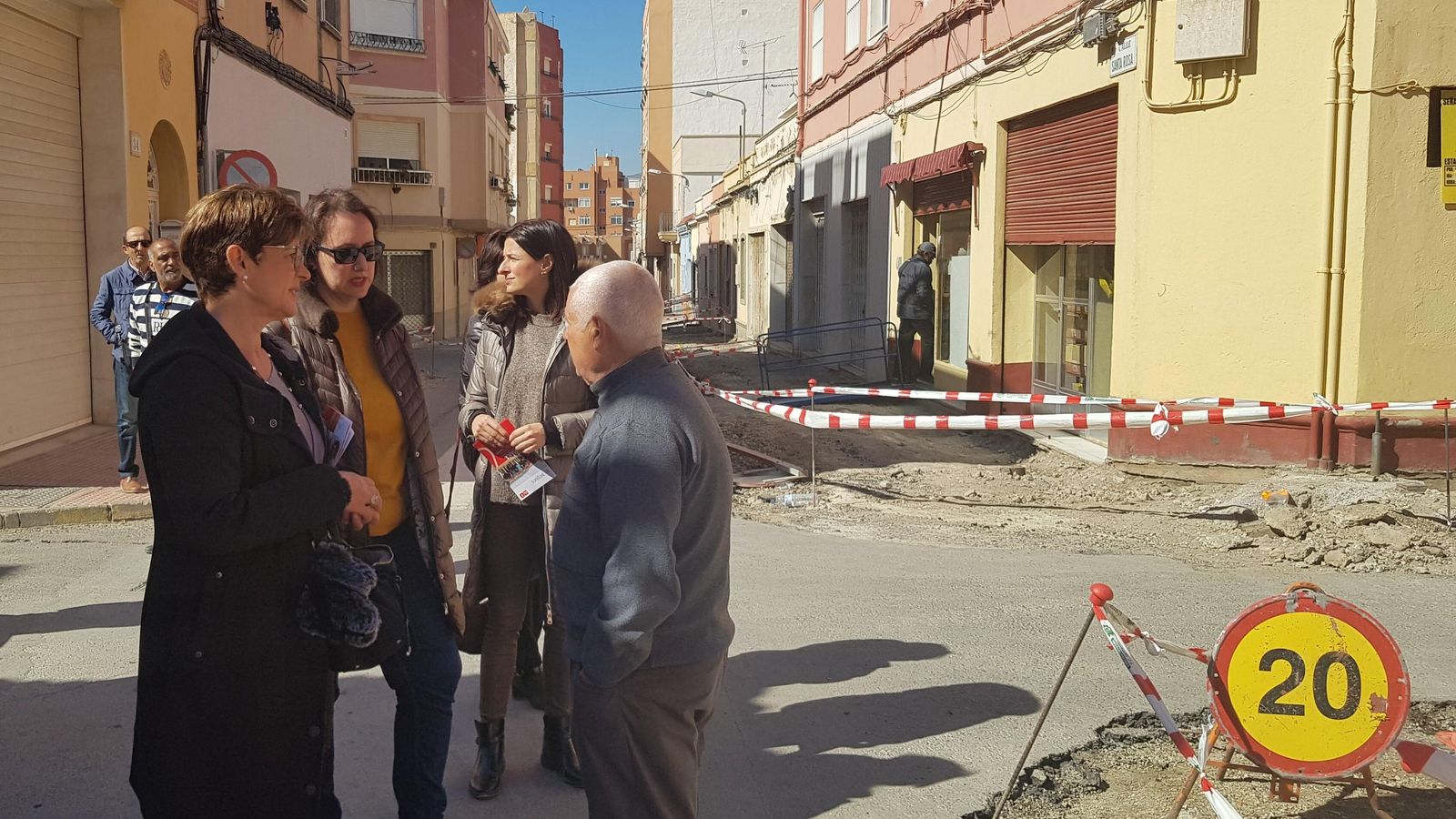 La portavoz socialista ha visitado recientemente el barrio y las obras.