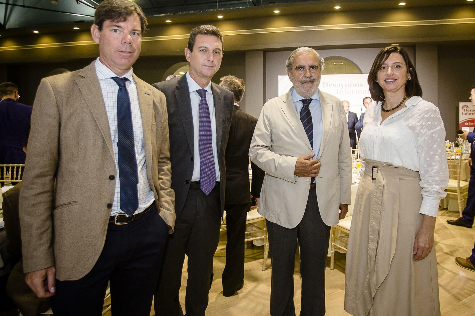 Desayuno informativo banco santander