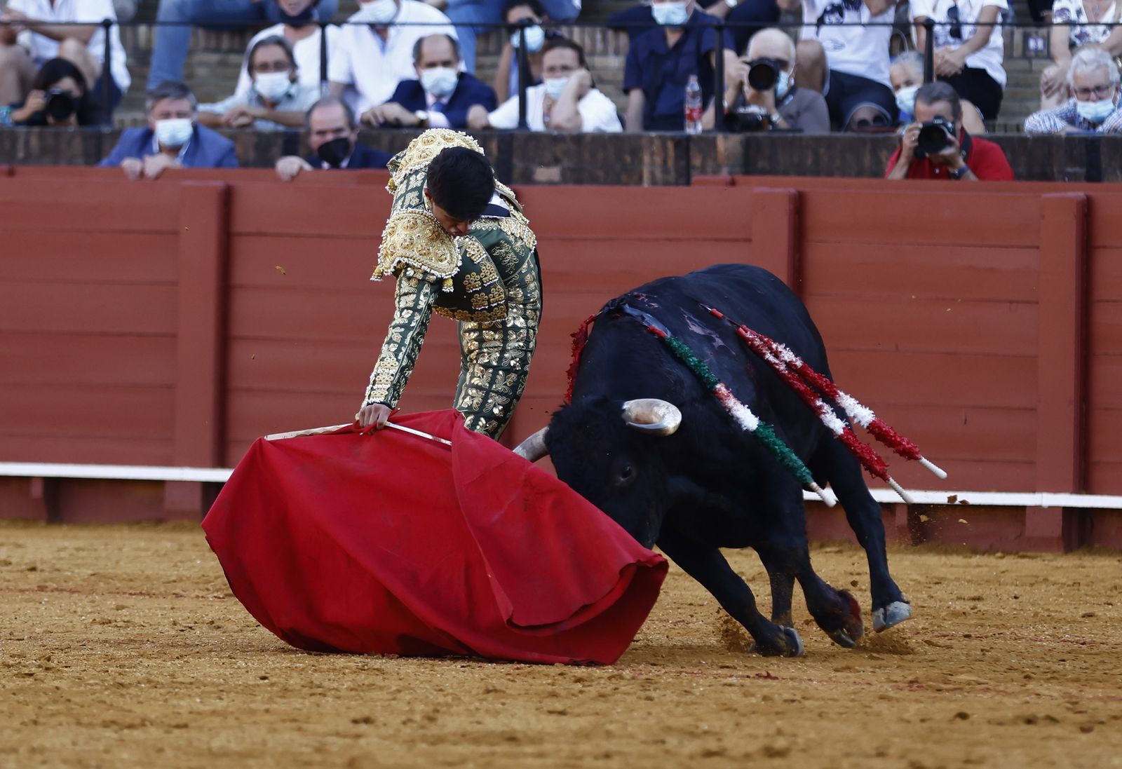 Fotos de la segunda novillada de la feria de San Miguel de Sevilla