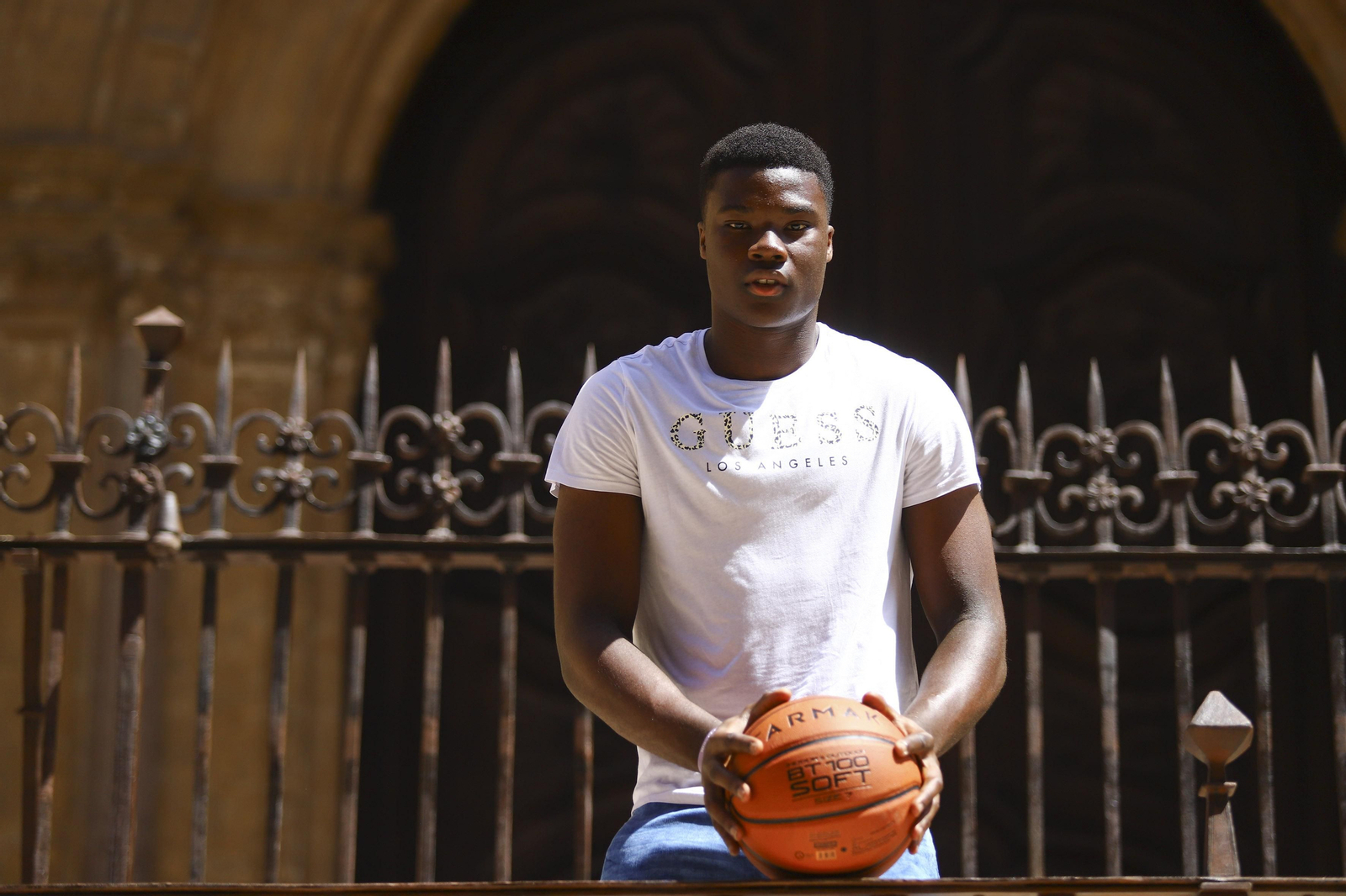 La entrevista a Gody Dike, en fotos