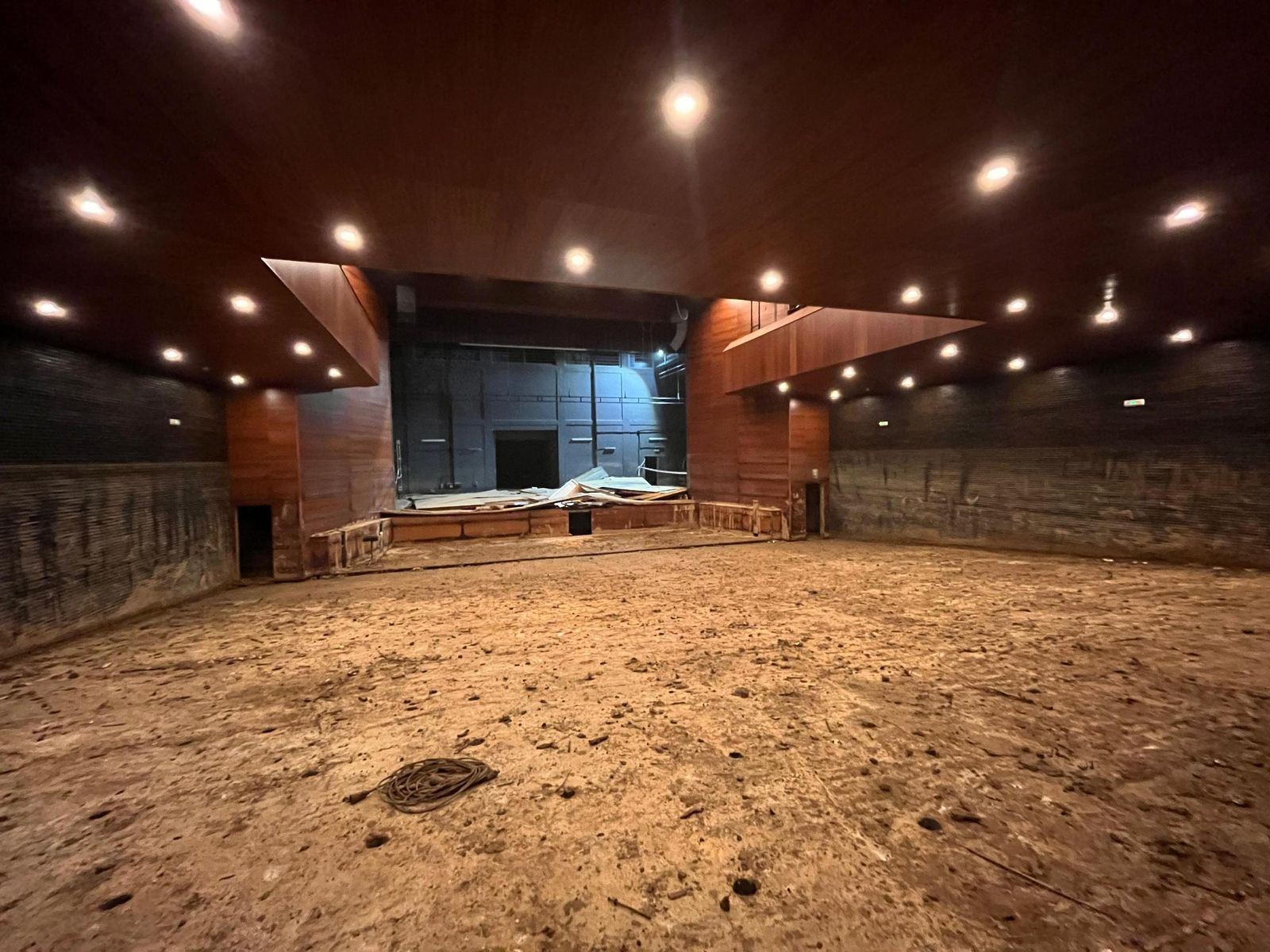 El trabajo incansable de los militares gaditanos en Valencia