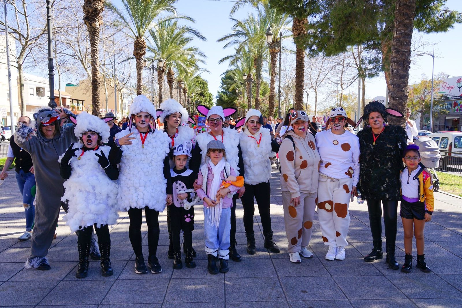 El Entierro de la Sardina pone el punto final a un intenso carnaval en Vícar