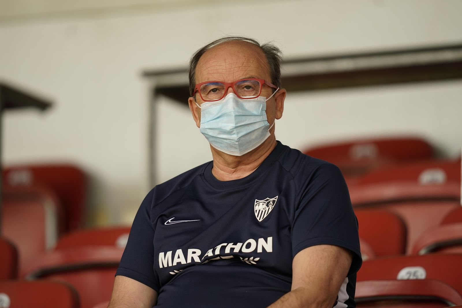 José Castro, atento a un entrenamiento de su equipo en Alemania.