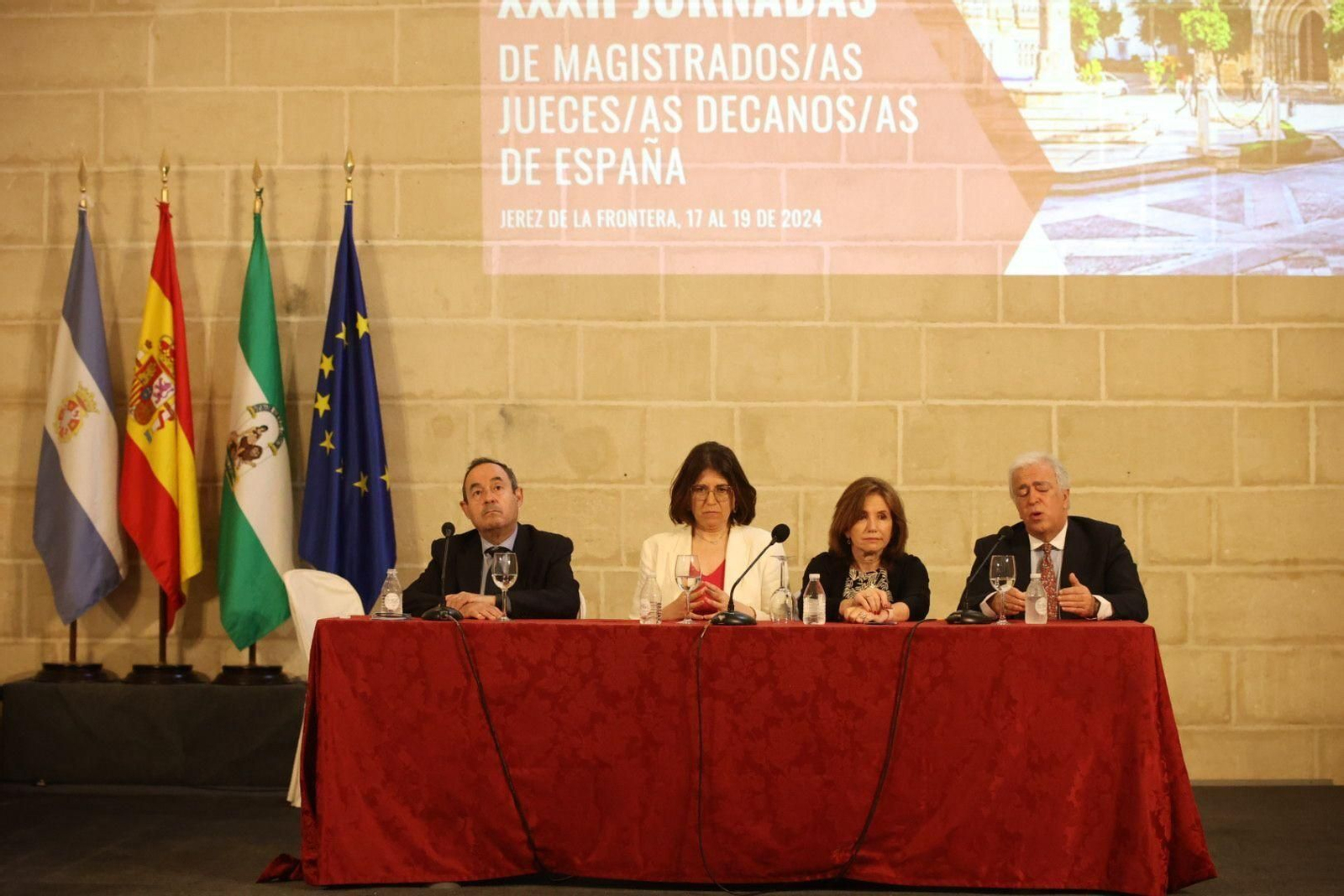 De izquierda a derecha, Celestino Salgado, María Jesús del Barco, María del Castillo Mendaro y José María Páez. De izquierda a derecha, Celestino Salgado, María Jesús del Barco, María del Castillo Mendaro y José María Páez.