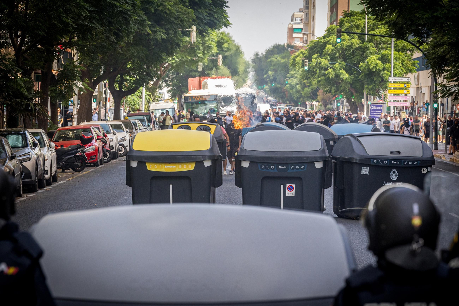Imágenes del primer día de huelga de los trabajadores del sector del metal en Cádiz Imágenes del primer día de huelga de los trabajadores del sector del metal en Cádiz