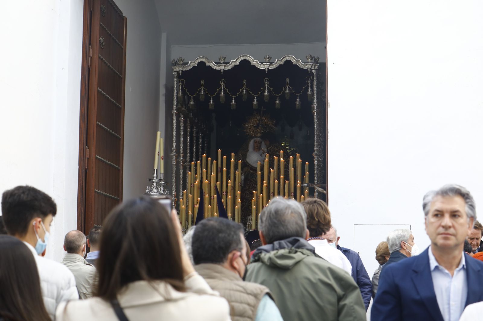 La Hermandad de la Sangre de Córdoba suspende su procesión, en imágenes