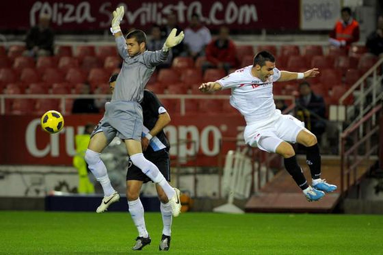 Las imágenes del Sevilla-Málaga en Copa