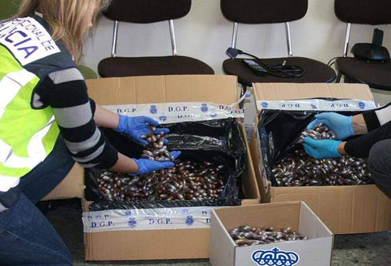 Quince detenidos en un golpe al tráfico de hachís mediante 'muleros'