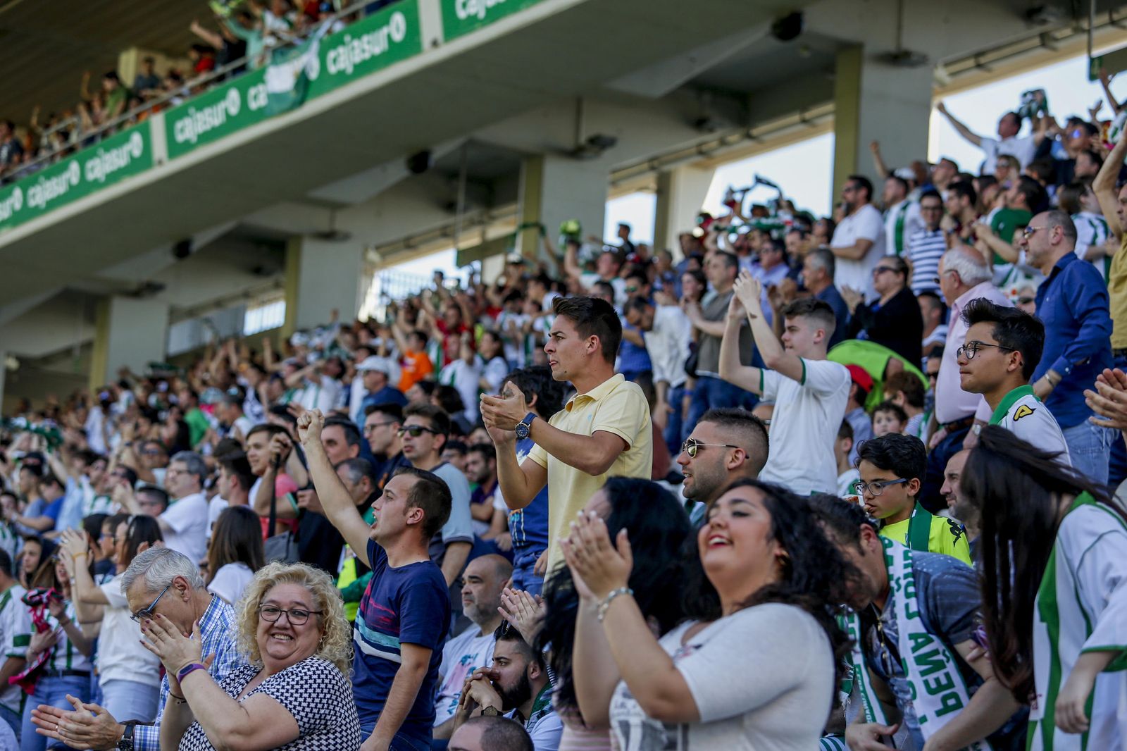 Las imágenes del Córdoba-Huesca