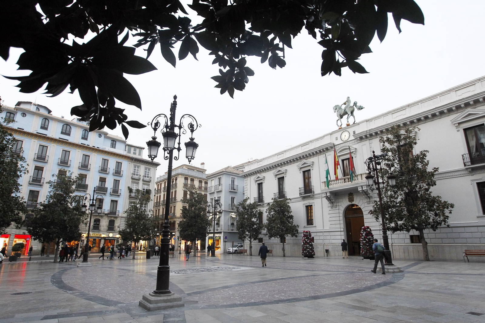 Fachada del Ayuntamiento de Granada.