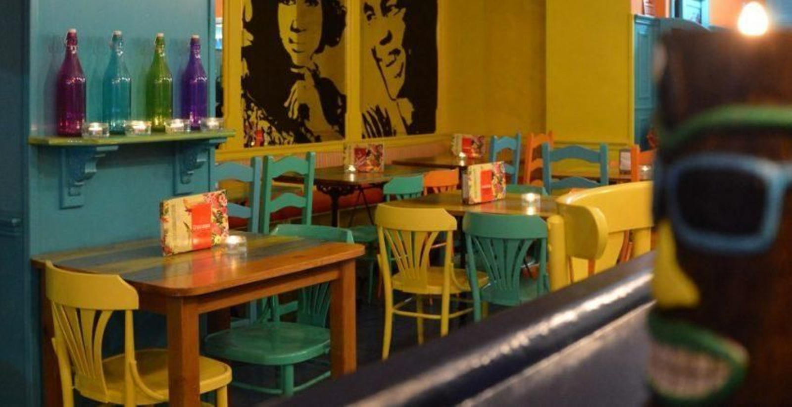 Restaurante Caribbean Cuisine, influencias jamaicanas en Rota.