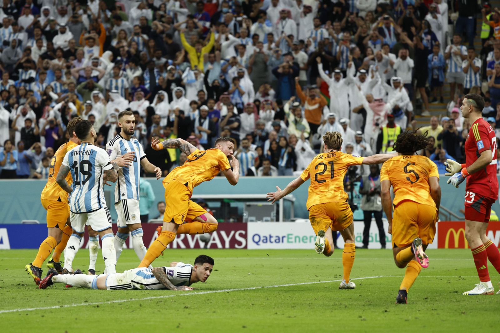 Las imágenes del Países Bajos - Argentina en los cuartos de final del Mundial de Qatar