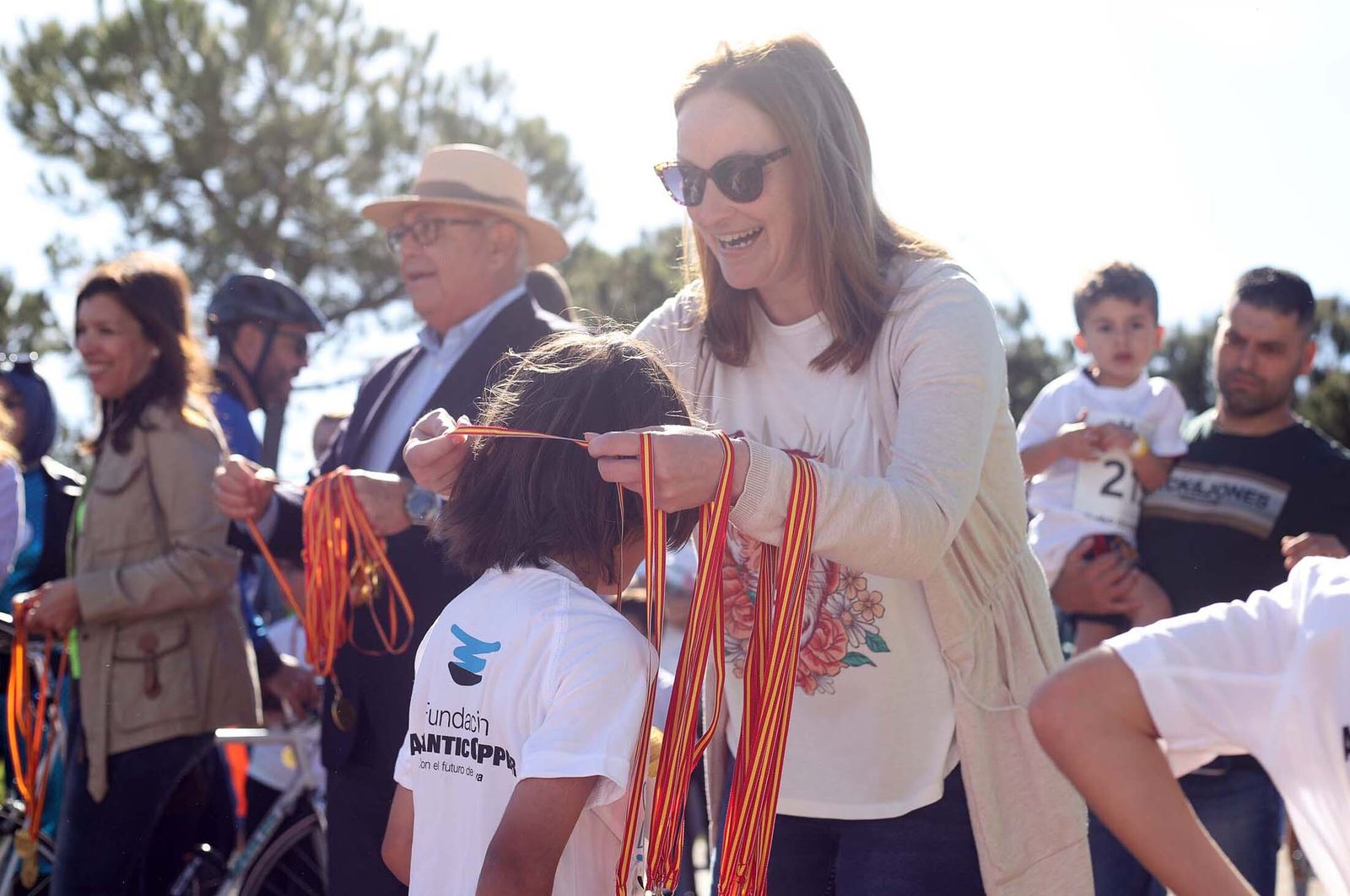 Imágenes de la carrera infantil previa a la "10K Puerta del Descubrimiento"