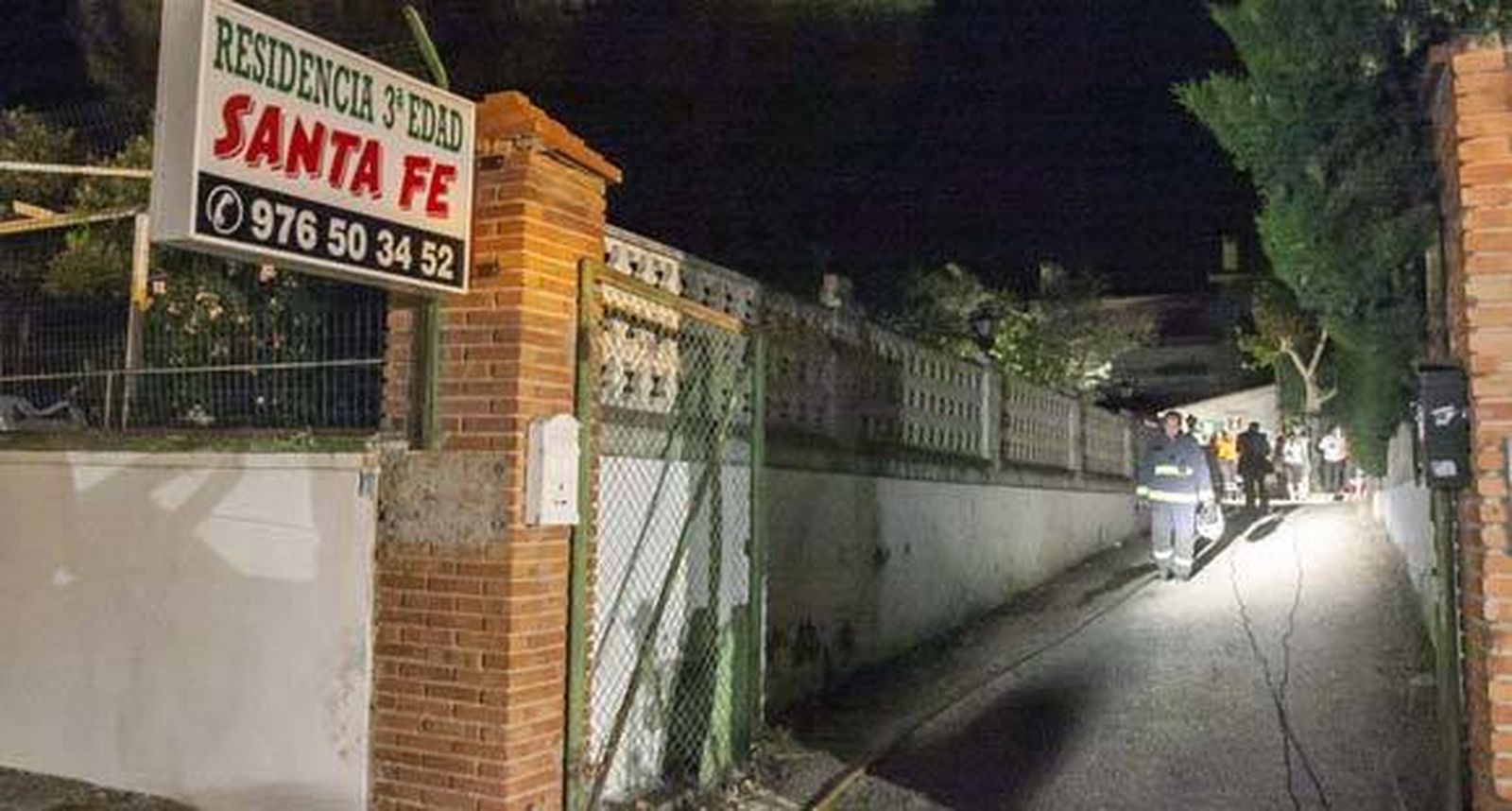 Ocho muertos y doce heridos en incendio en una residencia de ancianos